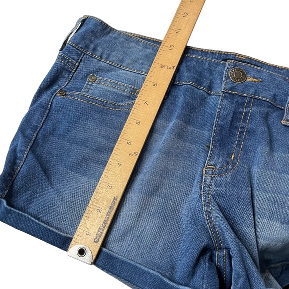 Celebrity Pink short shorts size 7/28 - Picture 5 of 9